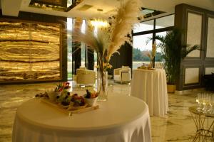 Fotografie z fotogalerie ubytování Villa Elysium Park & SPA v destinaci Batumi + 37 fotografií