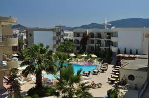 Gallery image of Sea Melody Beach Hotel Apartments in Ialysos