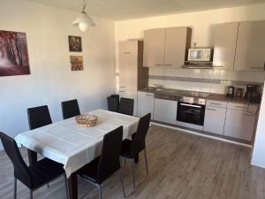 Kuchyň nebo kuchyňský kout v ubytování Monteurzimmer Rochau + 7 fotografií