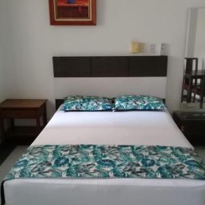 Postel nebo postele na pokoji v ubytování Hotel Buenos Aires club inn