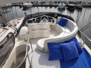 Ảnh trong thư viện ảnh của Yacht Azimut 42 - La Perla ở Constanţa