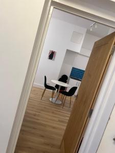 Gallery image of Spacious 2 Bedroom Apartment in Woolwich Arsenal in Woolwich