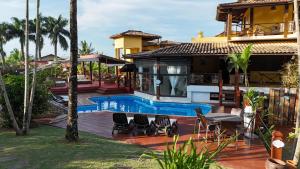 A piscina localizada em Pousada Villa Nina ou nos arredores