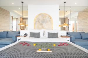 A seating area at Aleva Villa Seminyak by Ini Vie Hospitality