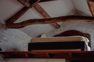 Photo de la galerie de l'établissement Quirky Tiny Home in York Moors, à York 26 autres photos