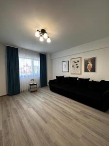 Χώρος καθιστικού στο Luxury Studios Blvd. G. Enescu Suceava