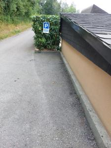 Foto de la galeria de Joli studio avec terrasse et vue EXCLUSIVEMENT POUR NON FUMEURS a Belmont-sur-Lausanne
