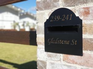 Dangerfield Oaks Boutique Cottage's的证书、奖牌、标识或其他文件