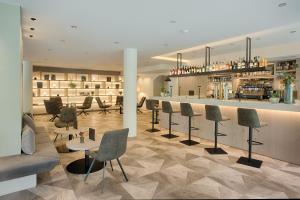Ο χώρος του lounge ή του μπαρ στο Naturhotel MOLIN