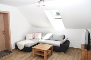 Telewizja i/lub zestaw kina domowego w obiekcie Appartement Mauterndorf