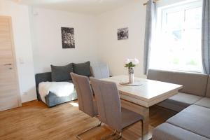 Część wypoczynkowa w obiekcie Appartement Mauterndorf