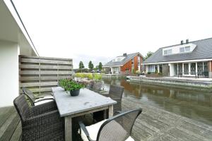 Gallery image of Boathouse Suburban Amsterdam in Uitgeest