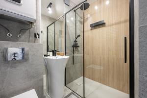 Kúpeľňa v ubytovaní Krupówki i Styl, Krupówki Inn i Studio Miła w Centrum przy Krupówkach APARTZAKOP