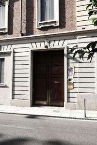 The facade or entrance of ComeCasa Grazioso Loft in Crocetta near Mangiagalli