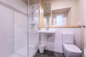 Koupelna v ubytování Apartamento en el centro de Puigcerdà + 17 fotografií