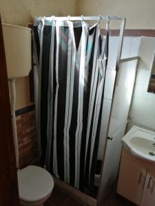 Ένα μπάνιο στο centro piria apartamento 5