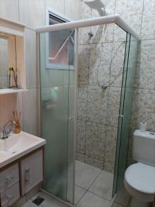 Ett badrum på Casa de Dois Quartos