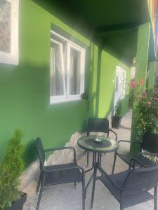 Uma varanda ou terraço em Temački konaci
