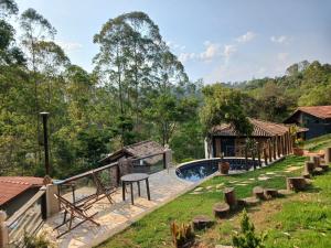 Villa con piscina y complejo en Chácara pausa vital, en Mairiporã