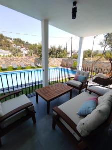 Fotografie z fotogalerie ubytování Chic Flat w Pool Patio Garden in Bodrum v destinaci Çiftlikköy