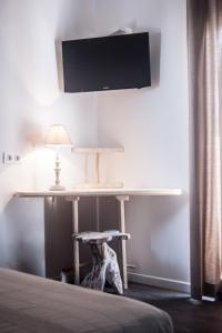 Imagen de la galería de Hostal Bon Sol, en Sant Ferran de Ses Roques