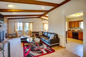Gallery image of Spacious Family Home 11 Mi to Dtwn Minneapolis! in Minneapolis