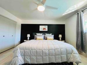 Mynd úr myndasafni af Stylish home in the heart of Tempe w/ private pool í Tempe