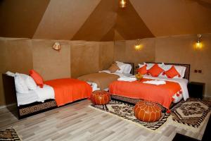 Postel nebo postele na pokoji v ubytování Luxury berber style
