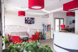 Kuchnia lub aneks kuchenny w obiekcie Garni hotel Alma