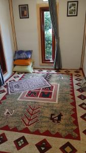 Postel nebo postele na pokoji v ubytování Villa Dikawah Ratu 1000m2