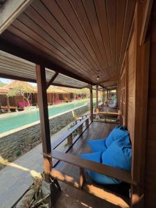Μπαλκόνι ή βεράντα στο Point of View Hotel & Resort Majalengka