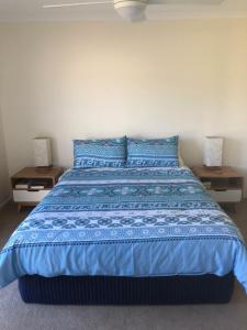 Postel nebo postele na pokoji v ubytování Unit 14 Buckland Drive, Mallacoota