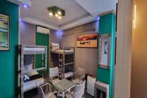Kuhinja oz. manjša kuhinja v nastanitvi Attic Capsule Hotel