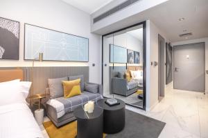 Posezení v ubytování Bespoke Holiday Homes - Mag 318 Downtown Dubai