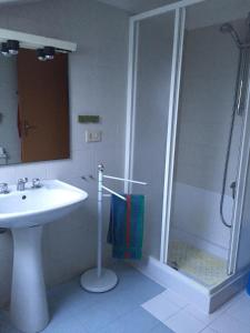 Ванная комната в Mansarda Mare