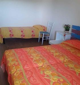 A bed or beds in a room at Holiday home in Portopalo 35405