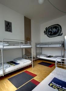 Postel nebo postele na pokoji v ubytování Heart of Gold Hostel Berlin