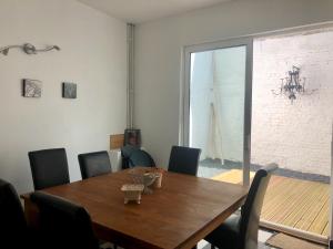 Afbeelding uit fotogalerij van Maison Béthune Centre in Béthune