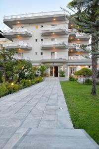Gallery image of Hotel Ioni in Paralia Katerinis