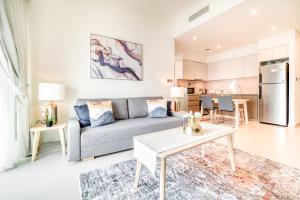 Kuchyň nebo kuchyňský kout v ubytování Burj Royale, Downtown Dubai - Mint Stay