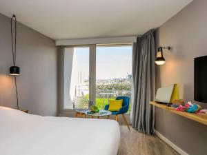 Postel nebo postele na pokoji v ubytování ibis Thalassa Le Touquet