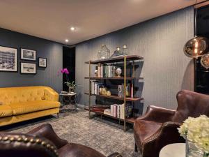 Posezení v ubytování Mövenpick Hotel Auckland