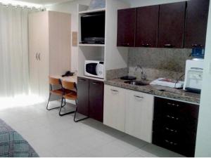 Køkken eller tekøkken på Flat Tambaú frente mar