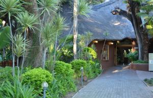 Afbeelding uit fotogalerij van Cresta Marang Gardens Hotel in Francistown