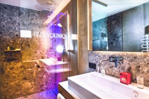Ein Badezimmer in der Unterkunft Hotel Klosterbräu