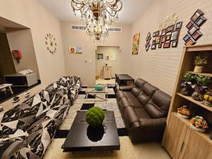 Fotografie z fotogalerie ubytování Cosy 2 bedroom apartment v Dubaji