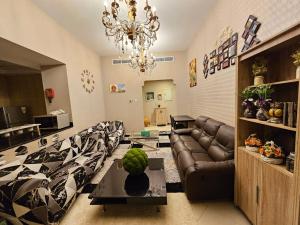 Fotografie z fotogalerie ubytování Cosy 2 bedroom apartment v Dubaji