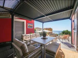 Posezení v ubytování MyBlueVista LUXURY SEA VIEW PRIVATE VILLA CAP D AIL 200M MONACO