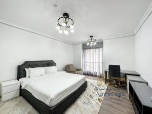 Postel nebo postele na pokoji v ubytování Elegant Finish + Beach + Tram 4BR in JBR