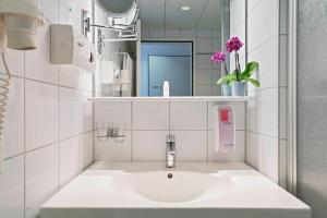 Bagno di Hotel Conti Dietikon
